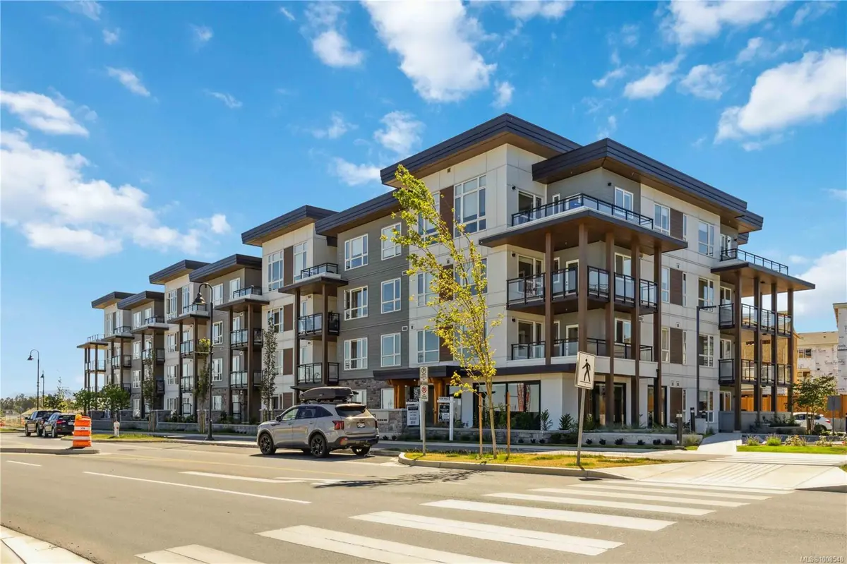 Colwood, BC V9C 0V3,3564B Ryder Hesjedal Way #200