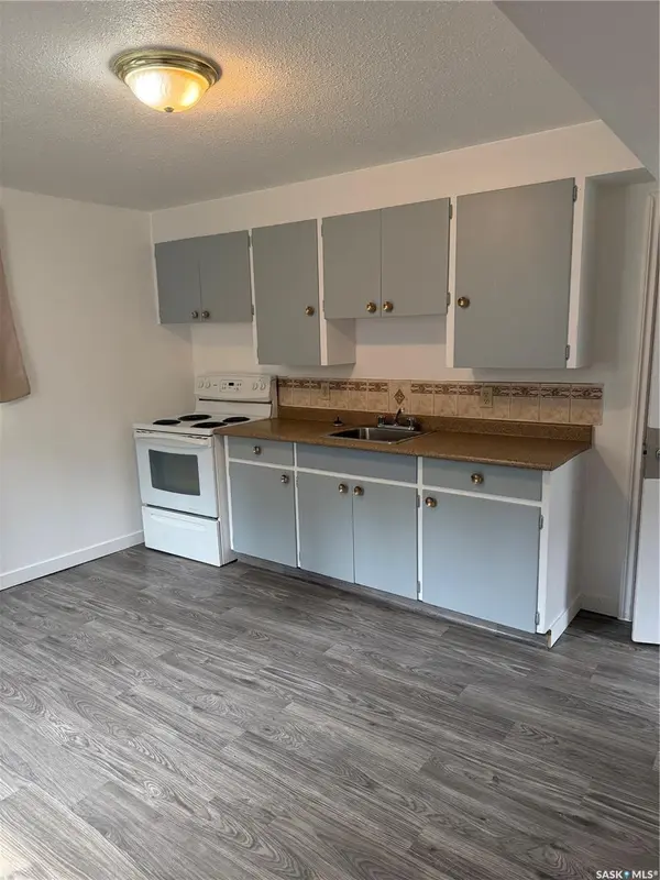 Prince Albert, SK S6V 1J3,129 19th STREET E