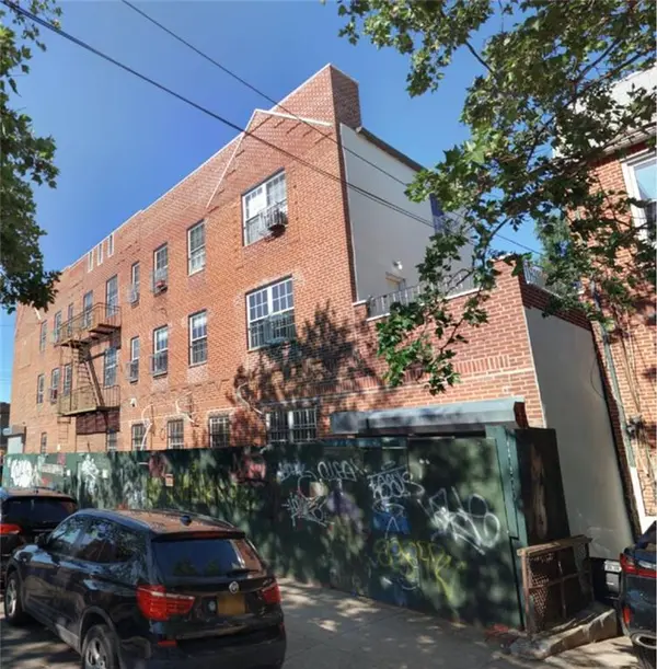 Brooklyn, NY 11223,122 Avenue T