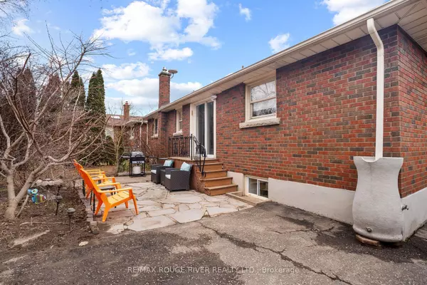 Niagara Falls, ON L2J 1W3,6478 Brock ST