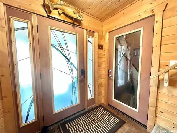 Nipawin Rm No. 487, SK S0E 1E0,10 Hillview DRIVE