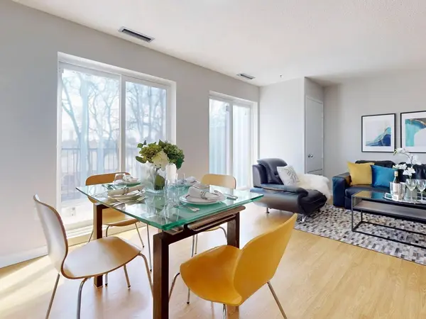 Toronto C15, ON M2J 4T7,165 Cherokee BLVD #290