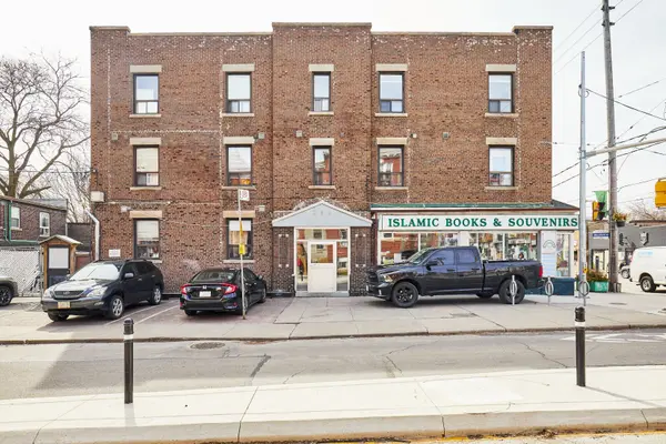 Toronto, ON M4L 2W7,280 Woodfield RD