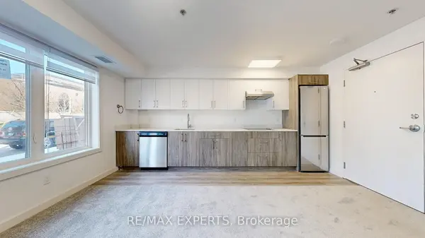 Toronto E01, ON M4L 2V8,45 Connaught AVE #101