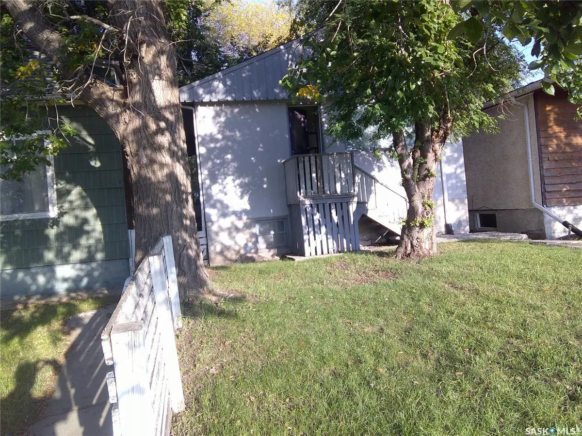 Regina, SK S4T 3C4,1253 Athol STREET