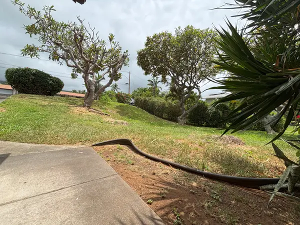 Kailua-kona, HI 96740,75-5812 NALUKAI PL