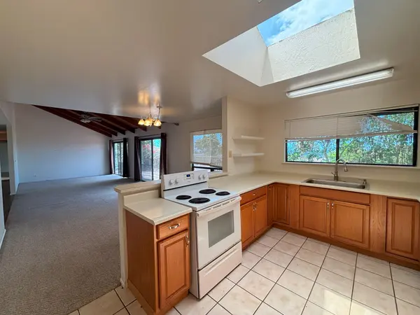75-5812 NALUKAI PL, Kailua-kona, HI 96740