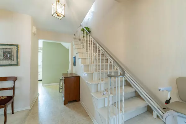 Tillsonburg, ON N4G 2B7,41 Parkwood DR