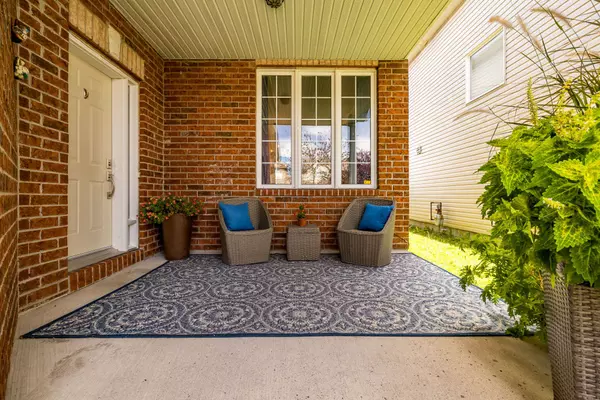 Orleans - Cumberland And Area, ON K4A 5A8,324 Rustic Hills CRES