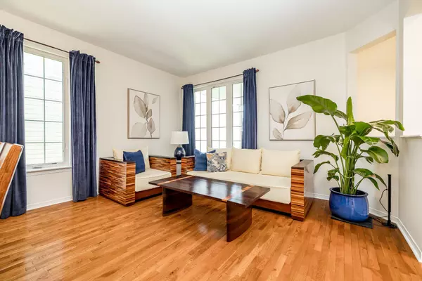 Orleans - Cumberland And Area, ON K4A 5A8,324 Rustic Hills CRES