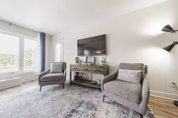 Burlington, ON L7M 3X5,3050 Pinemeadow DR #30