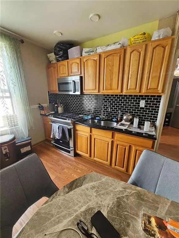 Brooklyn, NY 11235,3045 Ocean Pkwy #3G