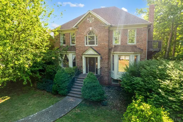 1068 Huckleberry LN, Lynchburg, VA 24503