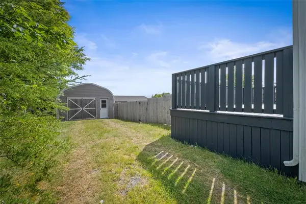 Flatrock, NL A1K 1E1,656 Windgap Road