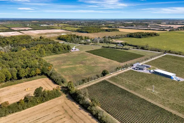 Prince Edward County, ON K7P 2Y4,18055 Loyalist Pkwy