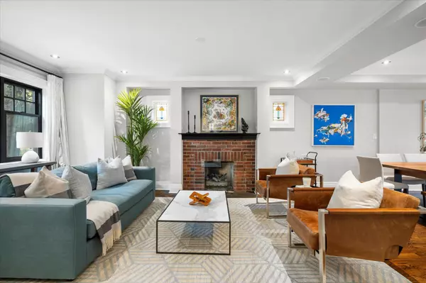 Toronto C04, ON M4N 2B2,194 Snowdon AVE