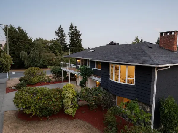 Saanich, BC V8N 2J1,1873 San Juan Ave