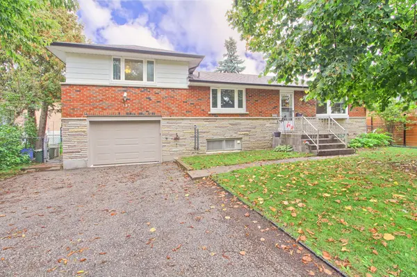 Bradford West Gwillimbury, ON L3Z 1S9,157 Maplegrove AVE