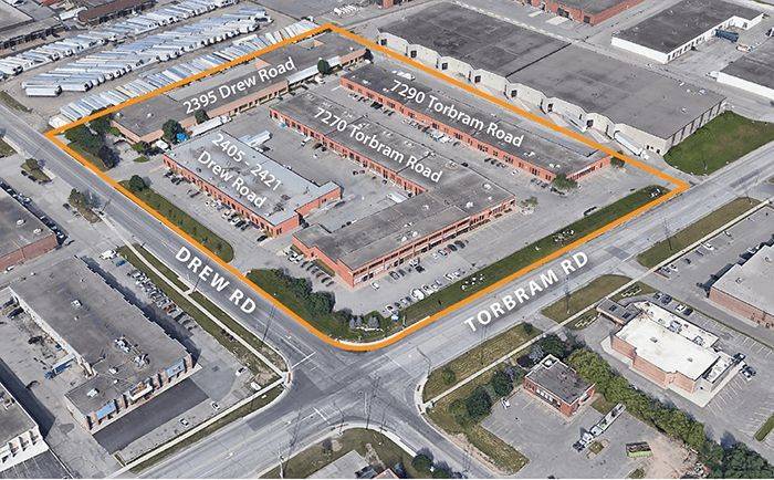 7290 Torbram RD #20, Mississauga, ON L4T 3Y8