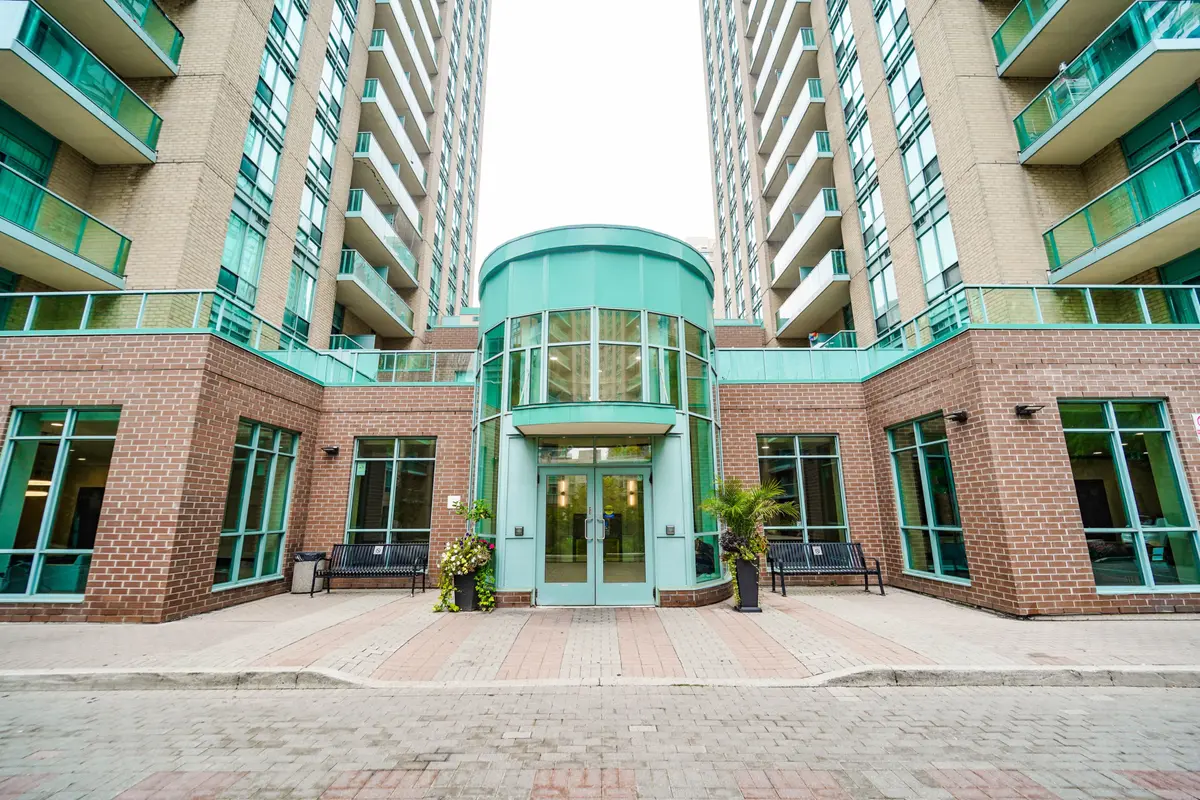 Toronto C14, ON M2N 7G6,22 Olive AVE #2506