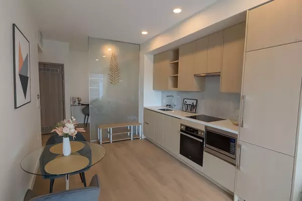 Toronto C15, ON M2K 0H2,95 Mcmahon DR #1208