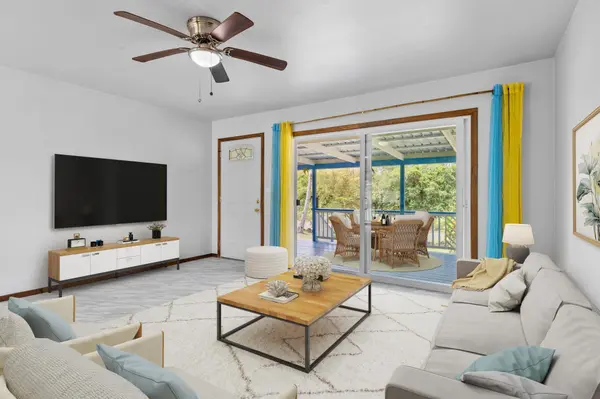 Keaau, HI 96749,15-1006 WAHI HEIAU PL