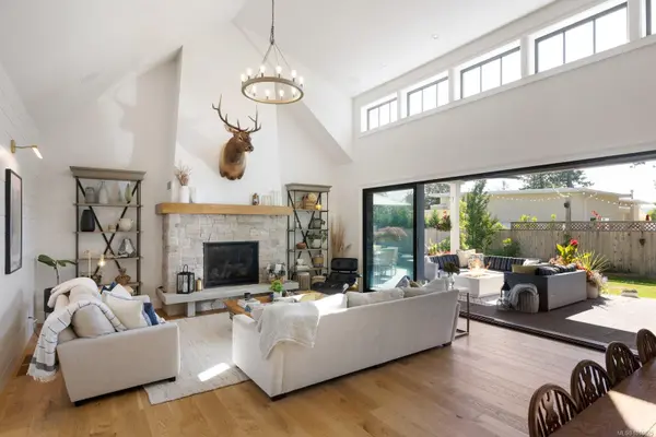 North Saanich, BC V8L 5M6,585 Downey Rd