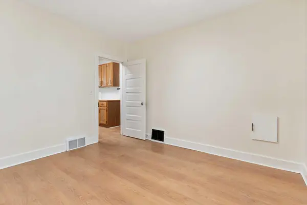 5016 49 AVE Forestburg, AB T0B 1N0