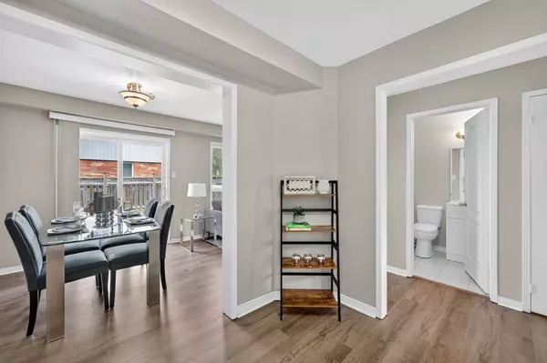 East Gwillimbury, ON L0G 1M0,63 Lilly Mckeowan CRES