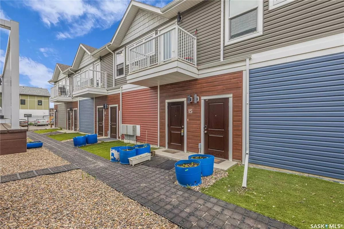 Saskatoon, SK S7M 2H2,401 L AVENUE S #15