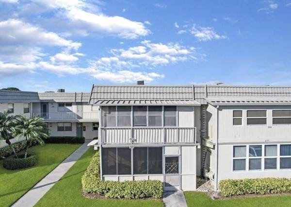 Delray Beach, FL 33484,223 Flanders E #E