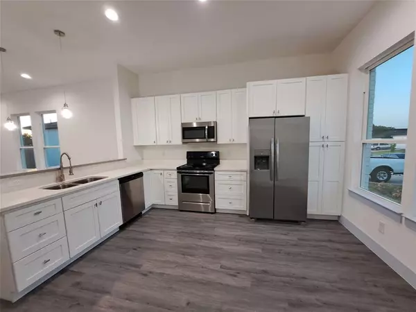 Dallas, TX 75233,3235 Noor Street