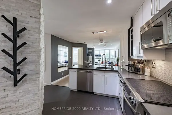 24 Wellesley ST W #315, Toronto C01, ON M4Y 2X6