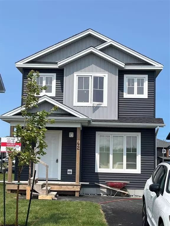 98 Trenton Drive, Paradise, NL A1L 4B8