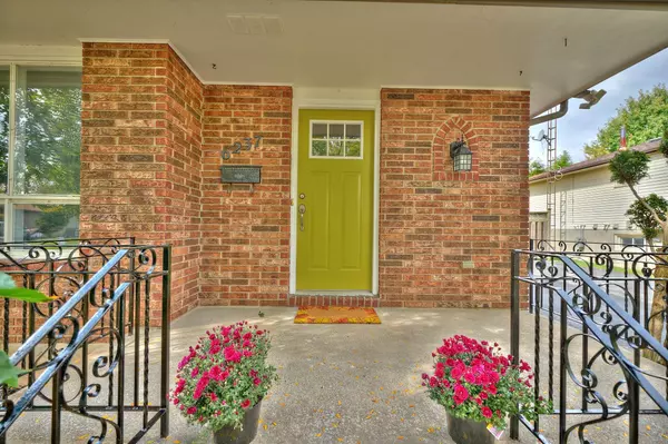 Niagara Falls, ON L2H 2A5,6237 Monterey AVE