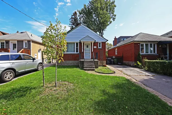 Toronto E06, ON M1N 3Y8,169 Mcintosh ST