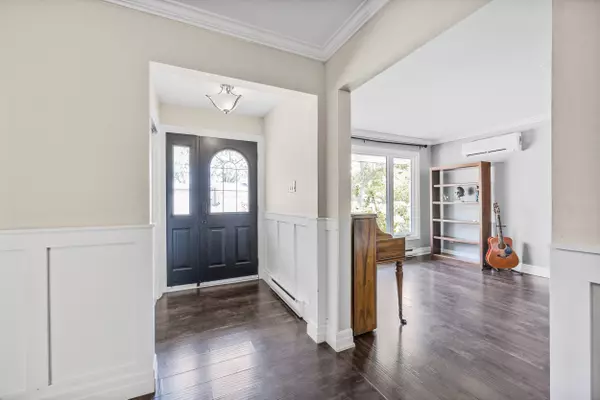 Barrie, ON L4N 3S8,78 Marshall ST