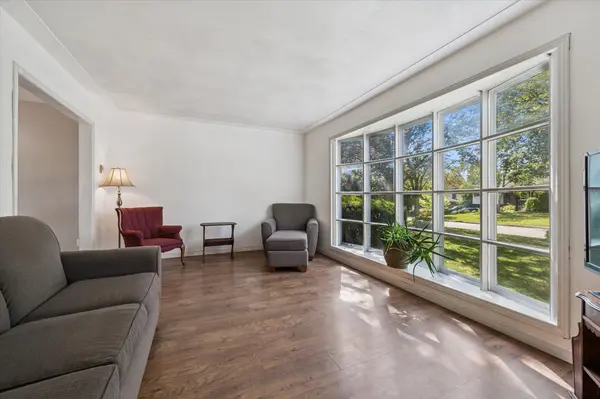 Waterloo, ON N2J 3V8,338 Ascot PL