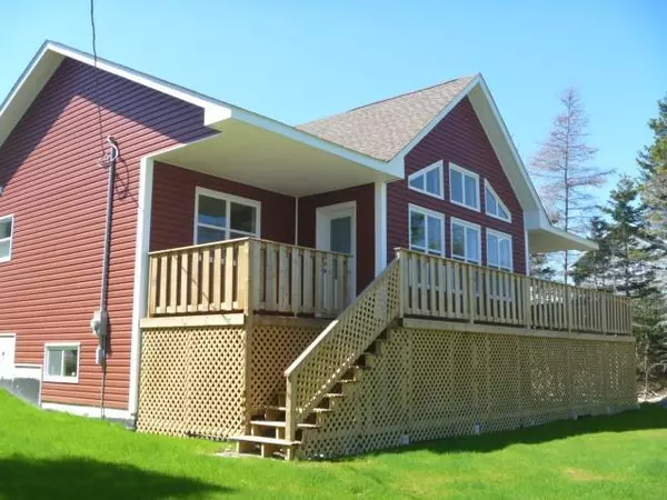 Carbonear, NL A1Y1A6,79 Forest Road