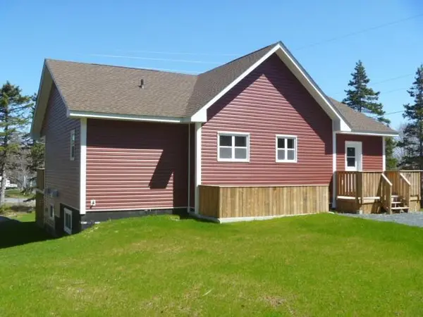 Carbonear, NL A1Y1A6,79 Forest Road