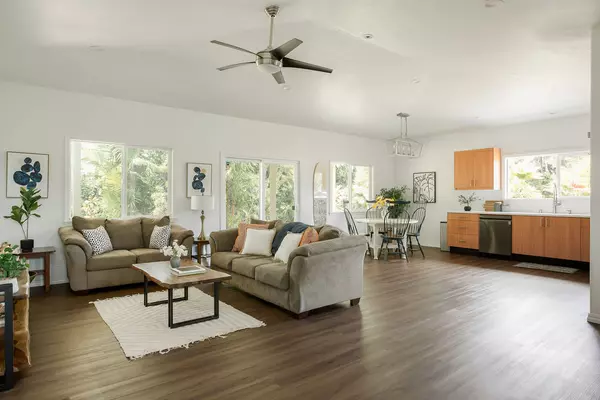 Papaikou, HI 96781,27-414 OLD MAMALAHOA HIGHWAY