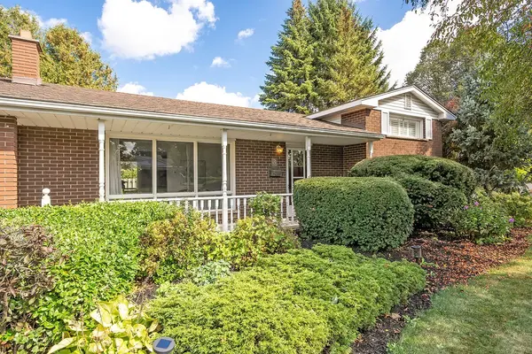 Brantford, ON N3R 5N7,3 White Oaks AVE