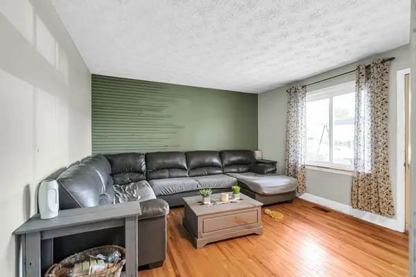 Cornwall, ON K6H 4Z8,409 Belmont ST