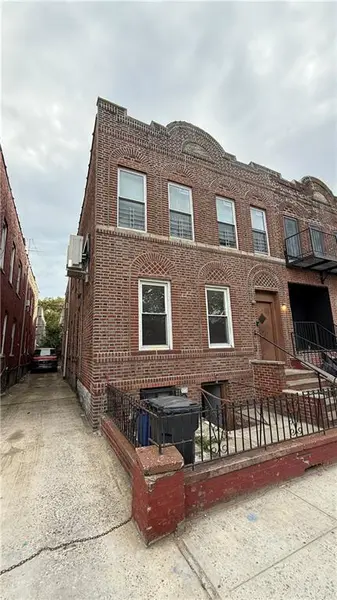 380 Rockaway Pkwy, Brooklyn, NY 11212