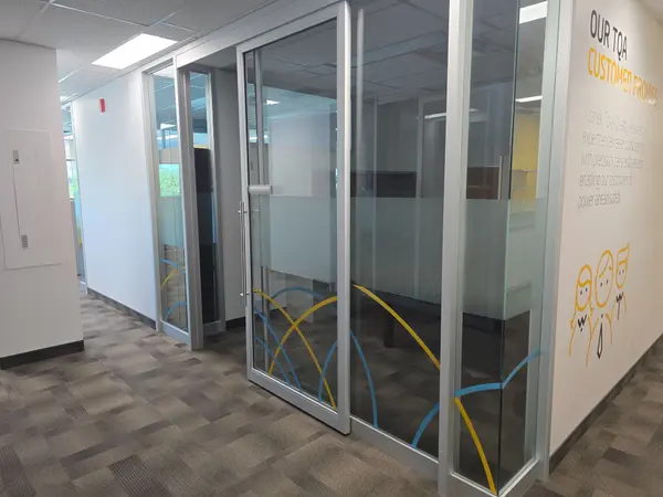 2233 Argentia RD #206, Mississauga, ON L5N 2X7