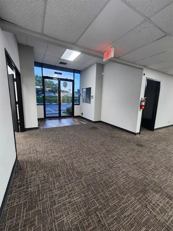 Fort Lauderdale, FL 33309,2841 NW 62nd St