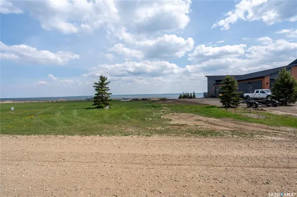 700 Lakeshore DRIVE, Meota, SK S0M 1X0