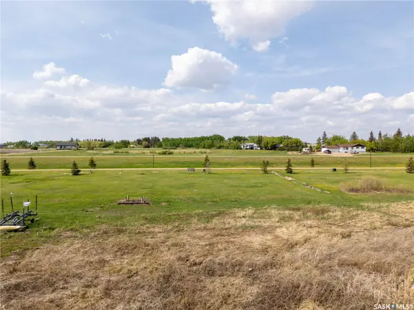 730 Lakeshore DRIVE, Meota, SK S0M 1X0