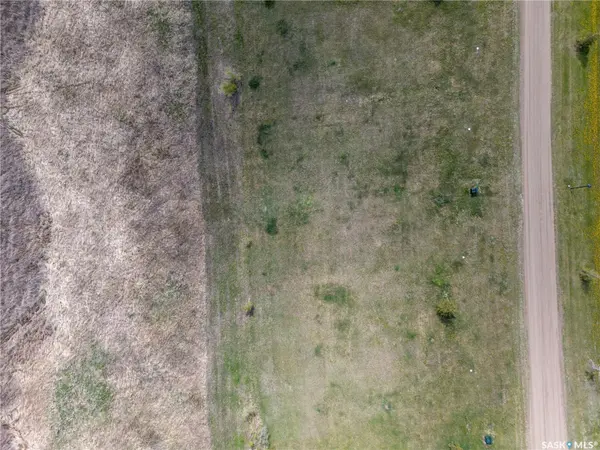 800 Lakeshore DRIVE, Meota, SK S0M 1X0