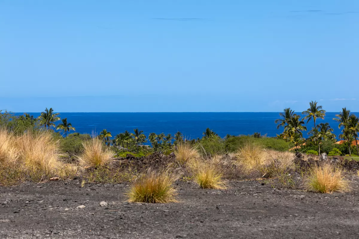 Kailua-kona, HI 96740,72-178 KOOLOAULA PL